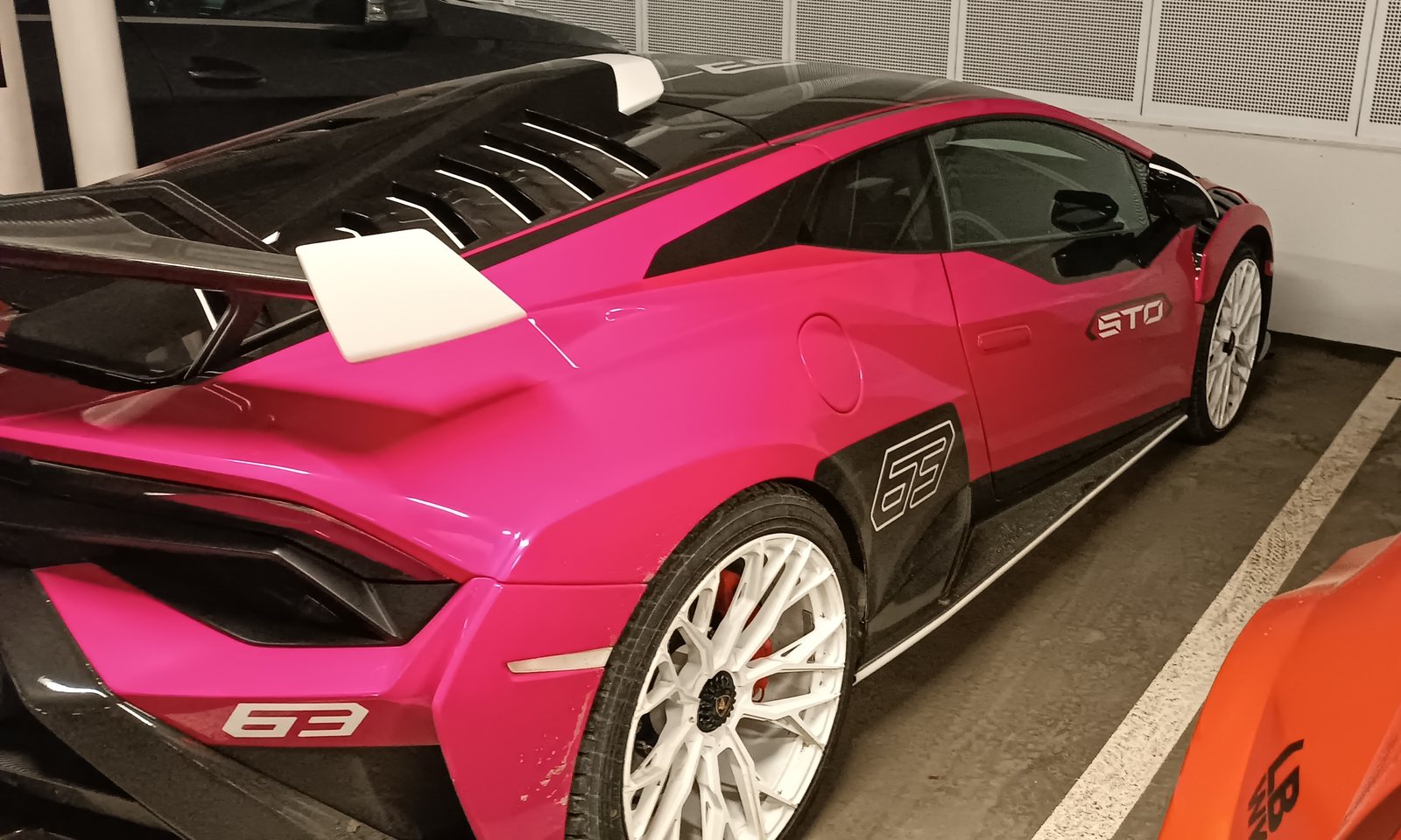 Lamborghini Huracán STO, a track-focused limited edition